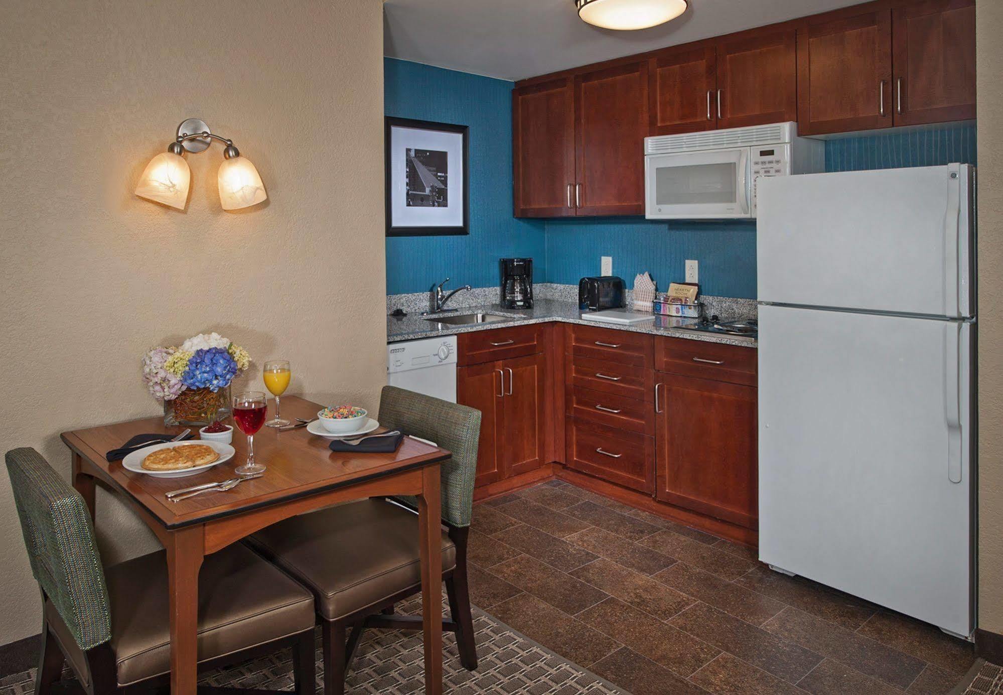 Residence Inn By Marriott Baltimore Downtown/ Inner Harbor Ngoại thất bức ảnh